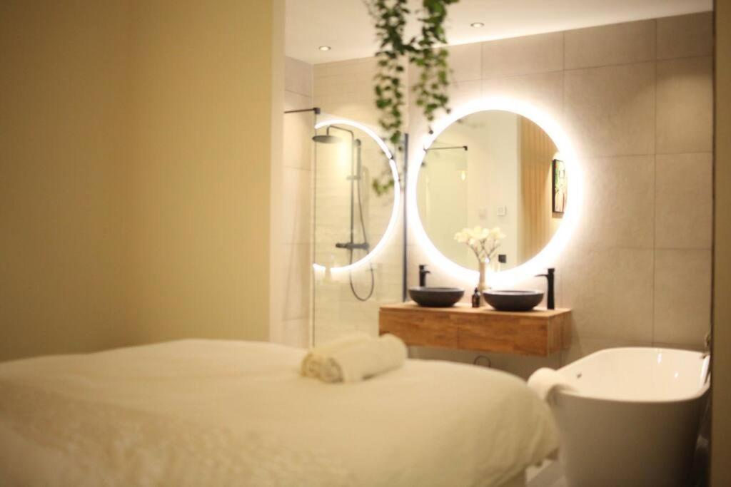 Luxury Harbour Suite With Private Parking Loosdrecht Extérieur photo
